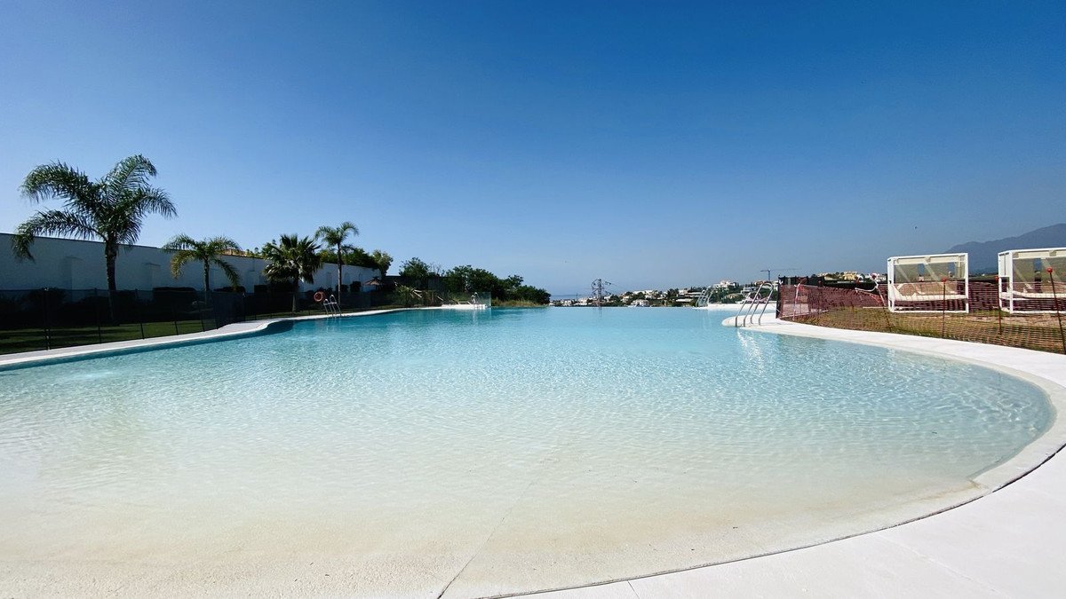 3 Bed Begane Grond Appartement in El Paraiso in El Paraiso, Appartement