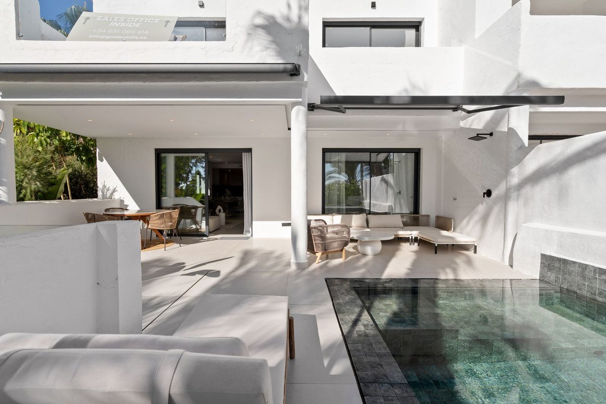 3 Bed Duplex in El Paraiso in El Paraiso, Duplex Apartment