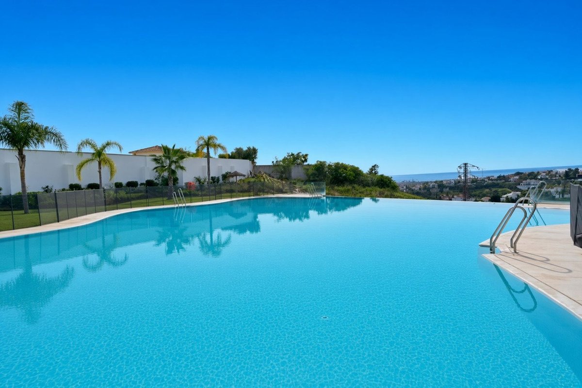 2 Bed Penthouse in El Paraiso in El Paraiso, Penthouse