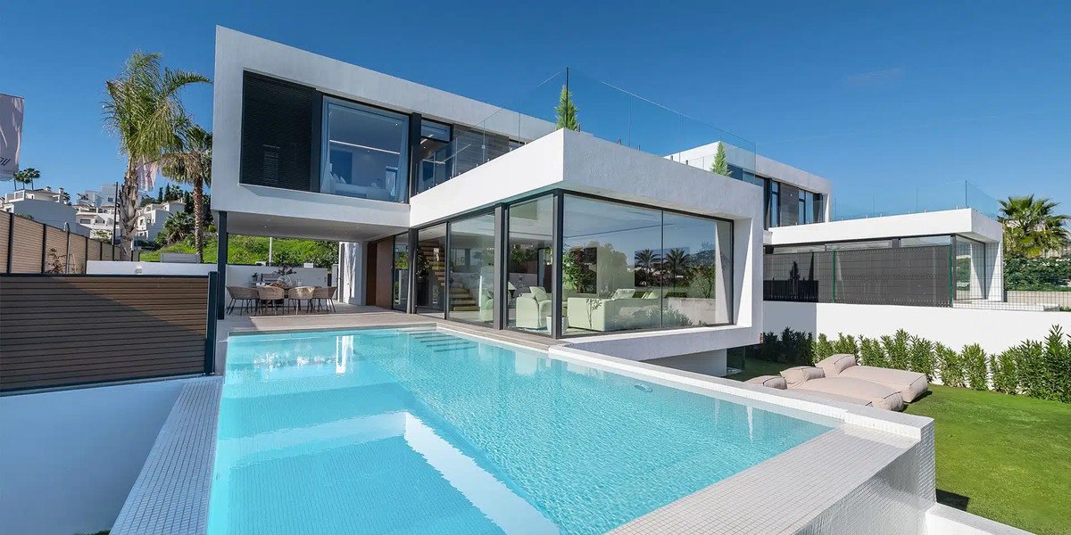 5 Bed فيلا مستقلة in El Paraiso في El Paraiso, فيلا مستقلة