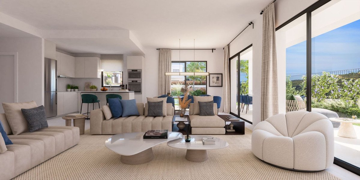3 Bed Semi-Detached House in Estepona in Estepona, Semi-Detached House
