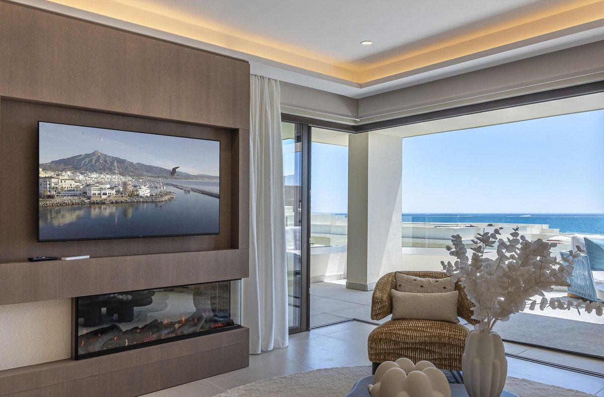 2 Bed Middle Floor Apartment in New Golden Mile in New Golden Mile, Apartment