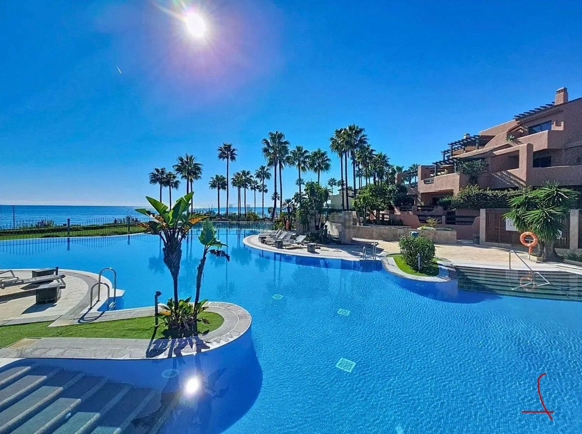 3 Bed Middle Floor Apartment in New Golden Mile in New Golden Mile, 