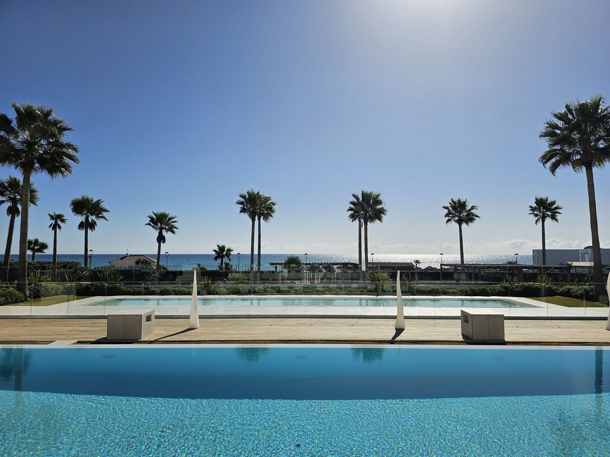 4 Bed بيت مدينة in New Golden Mile في New Golden Mile, تاون هاوس
