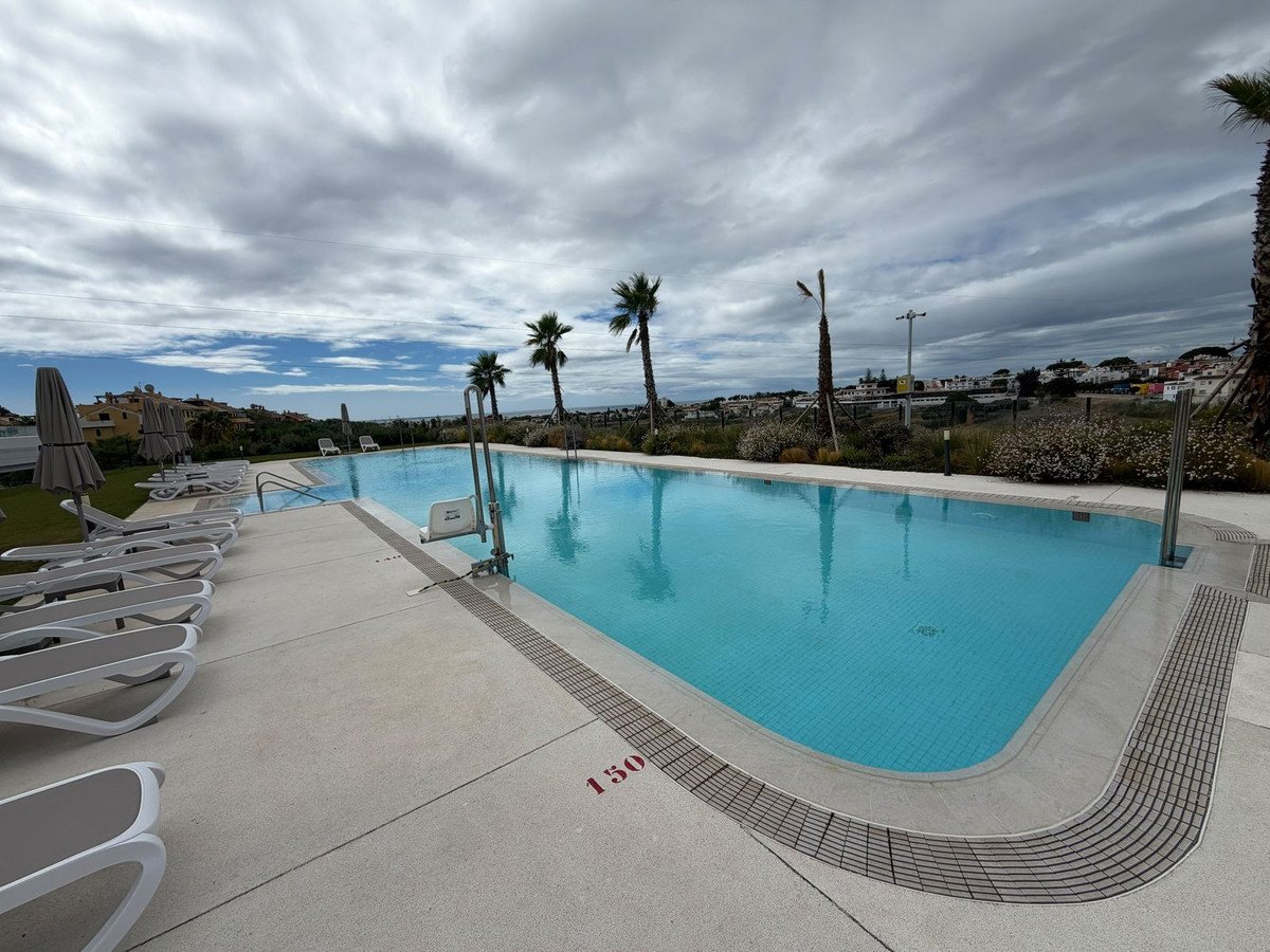 4 Bed Penthouse Duplex in Estepona in Estepona, Penthouse Duplex