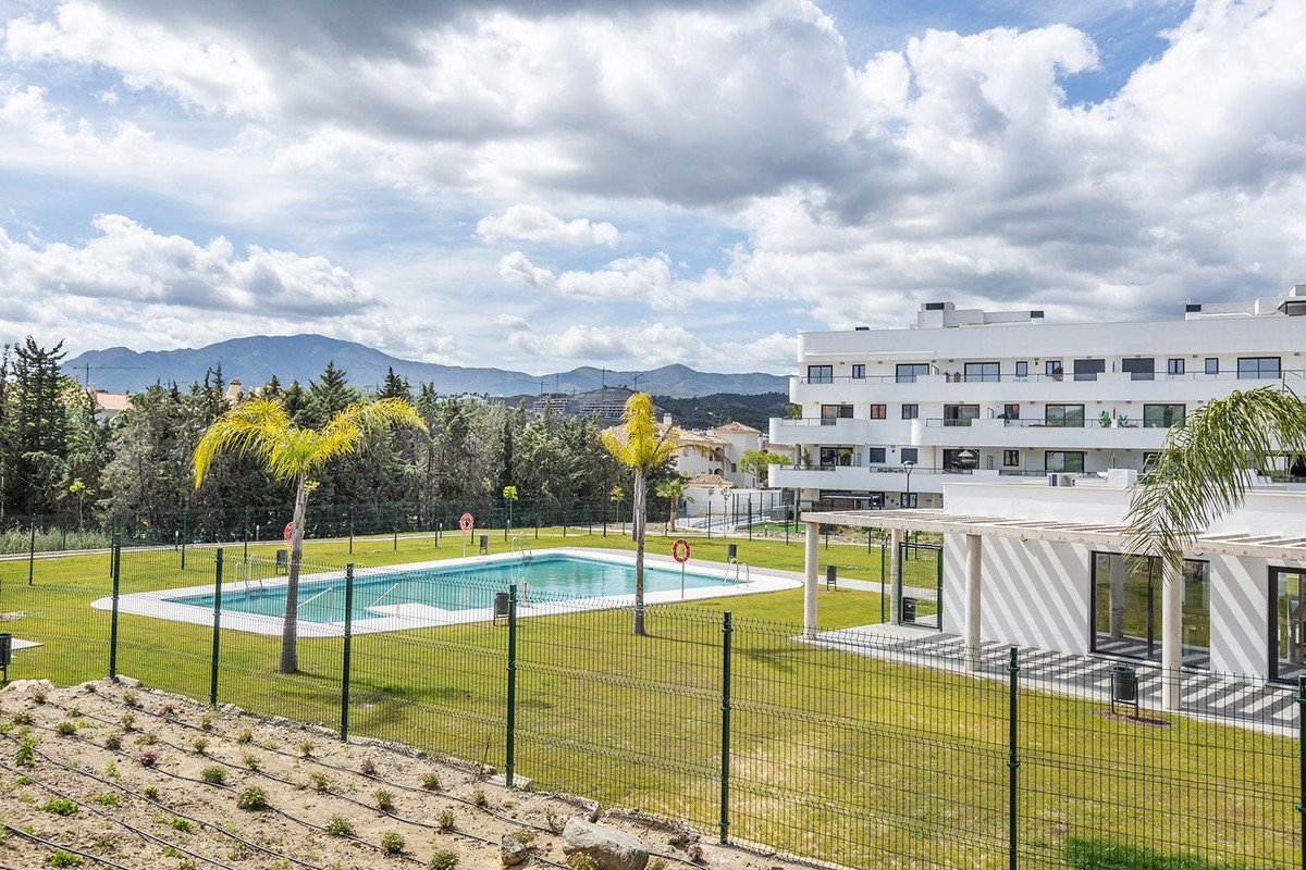 2 Bed Ground Floor Apartment in Selwo in Selwo, Apartment