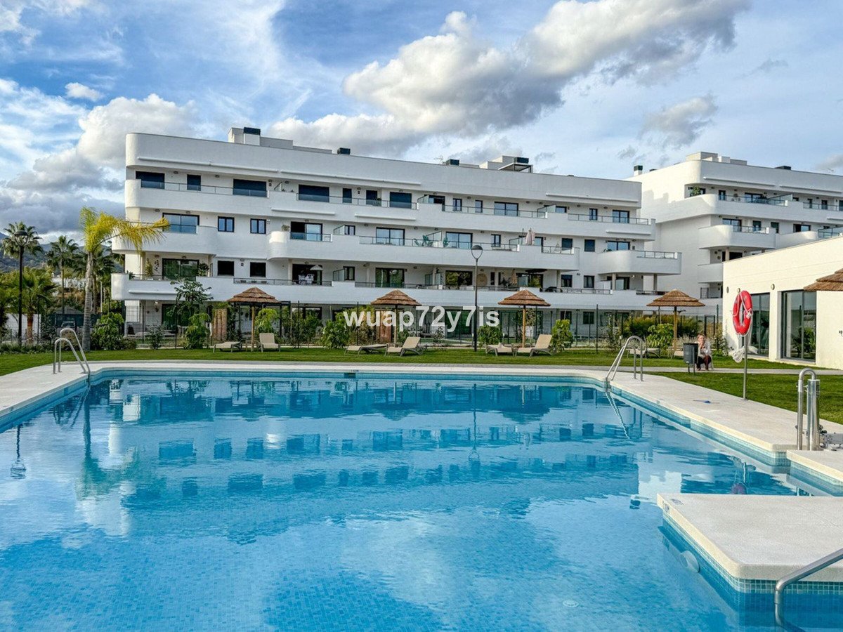 2 Bed شقة في الطابق الأرضي in Selwo في Selwo, شقة