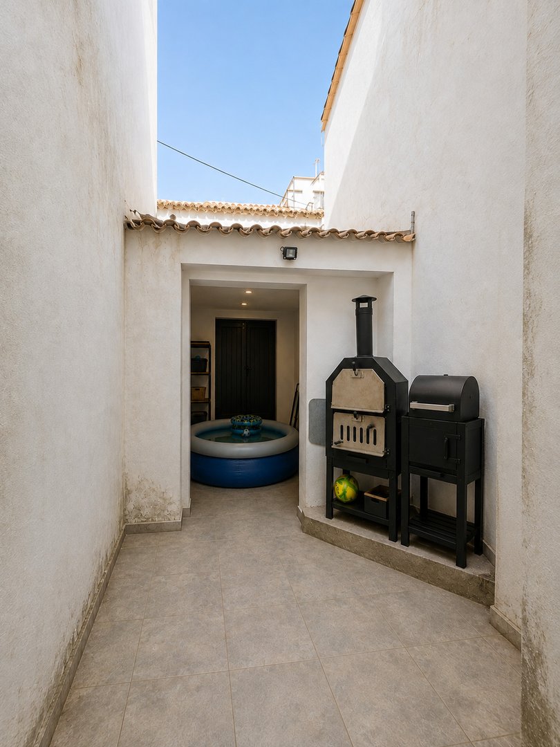 3 Bed Townhouse in Estepona in Estepona, Townhouse