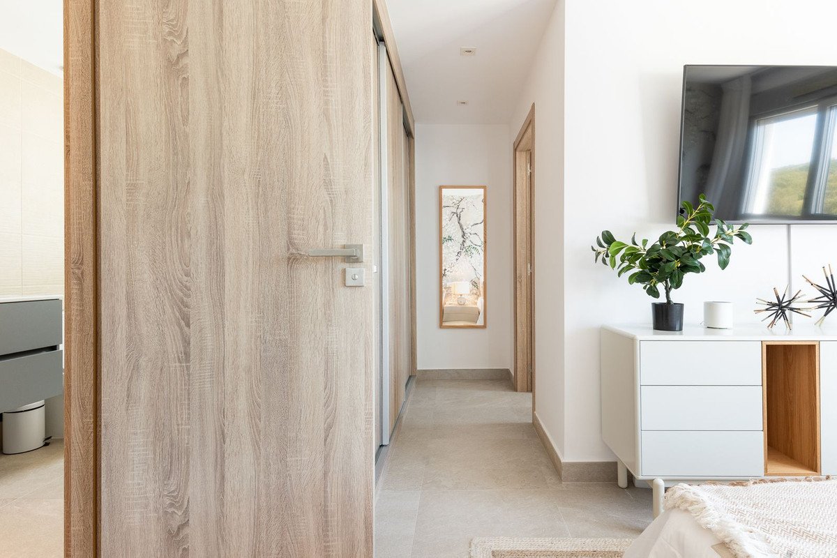 3 Bed Townhouse in Estepona in Estepona — Townhouse