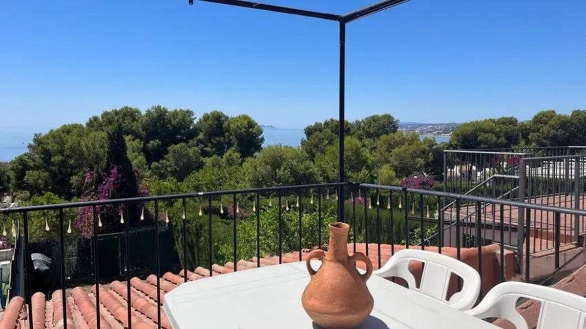 4 Bed Townhouse in Estepona in Estepona, Townhouse
