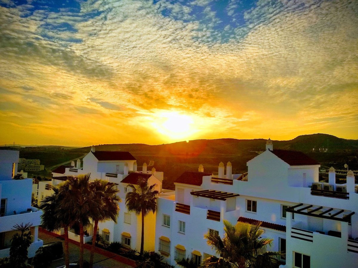 2 Bed Top Floor Apartment in Valle Romano in Valle Romano, Apartment