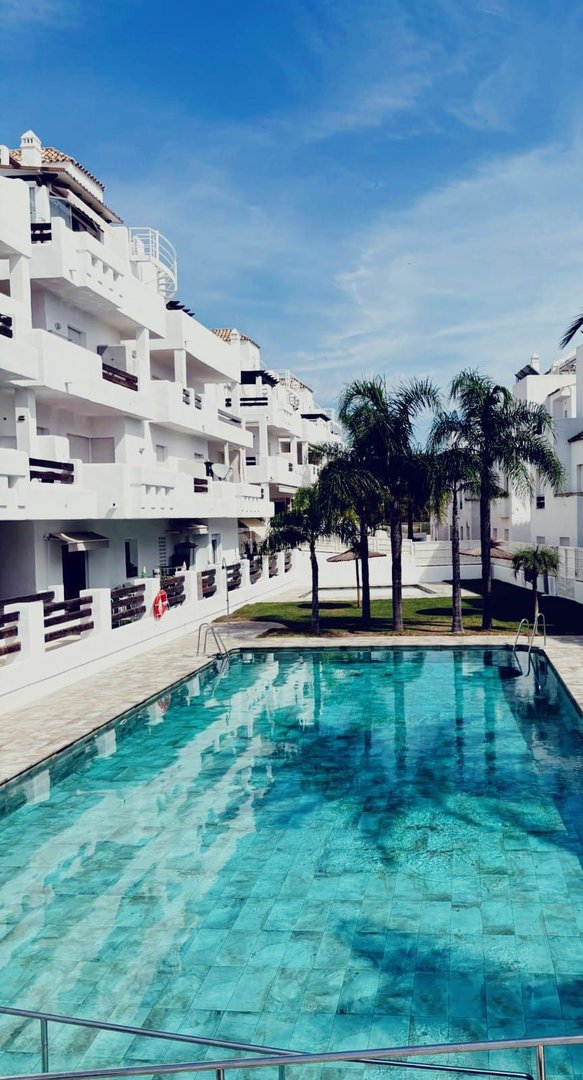 2 Bed Vidurinio aukšto butas in Valle Romano