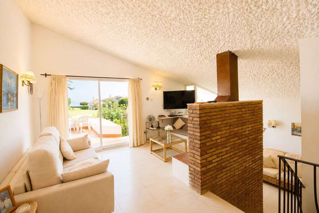 2 Bed Detached Villa in Estepona in Estepona, Detached Villa