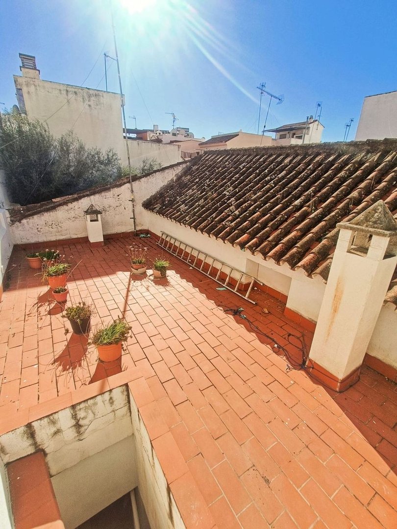 3 Bed Semi-Detached House in Estepona in Estepona, Semi-Detached House