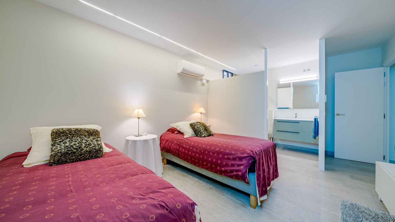 5 Bed Bungalow in Finestrat in Finestrat — Bungalow