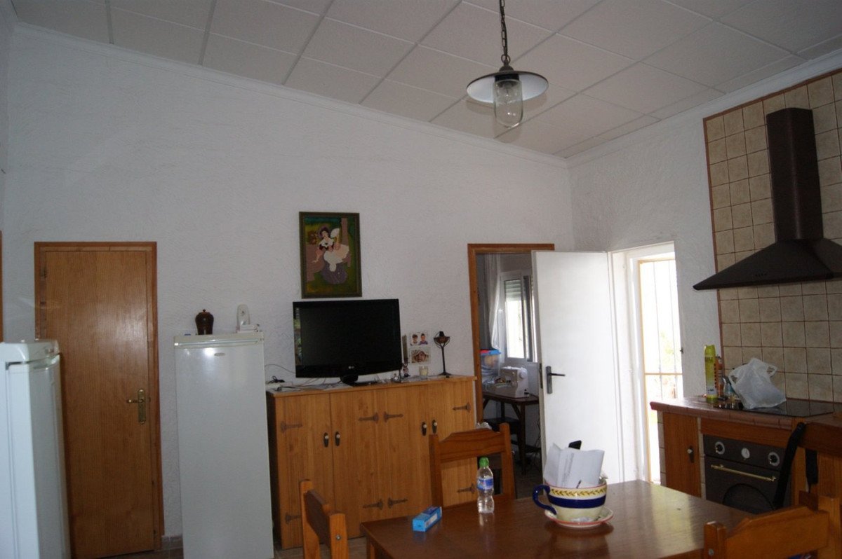 18 photo