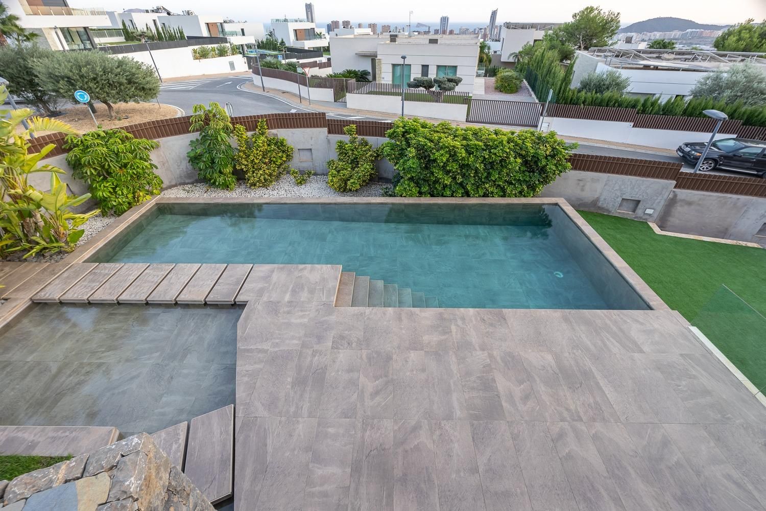 3 Bed Bungalow in Finestrat في Finestrat, فيلا