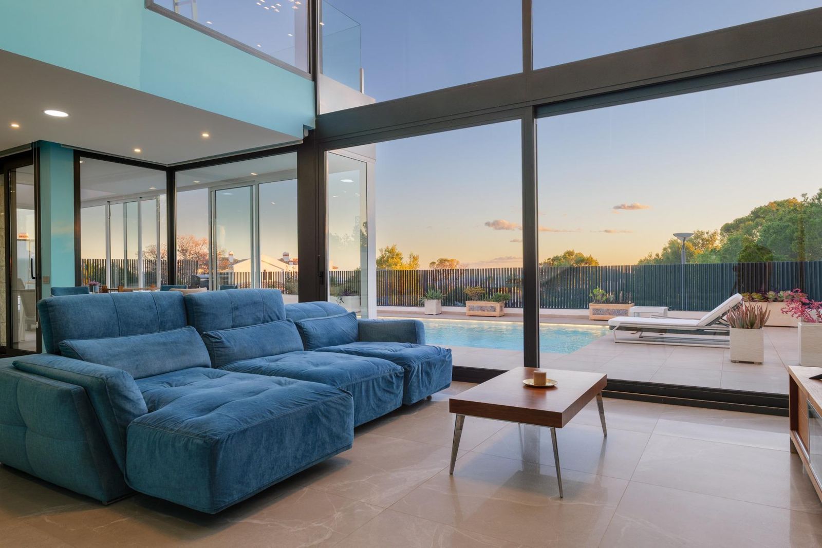 5 Bed Bungalow in Finestrat في Finestrat, فيلا