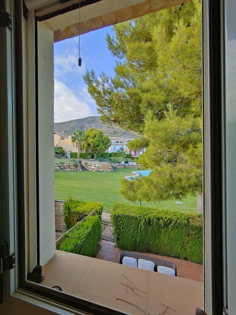 02 photo