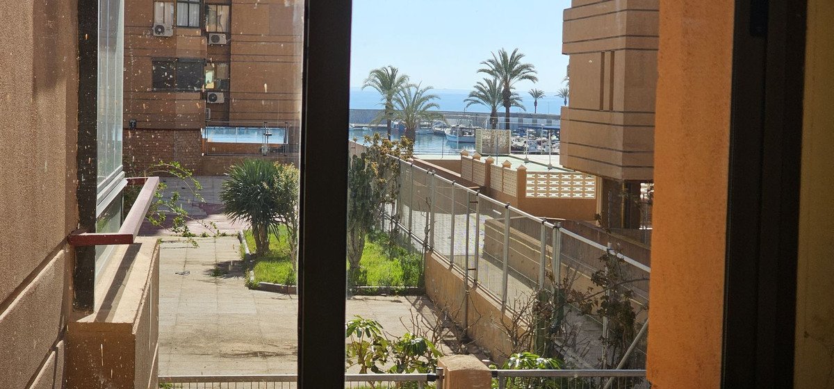 1 Bed Middle Floor Apartment in Fuengirola in Fuengirola — Apartment