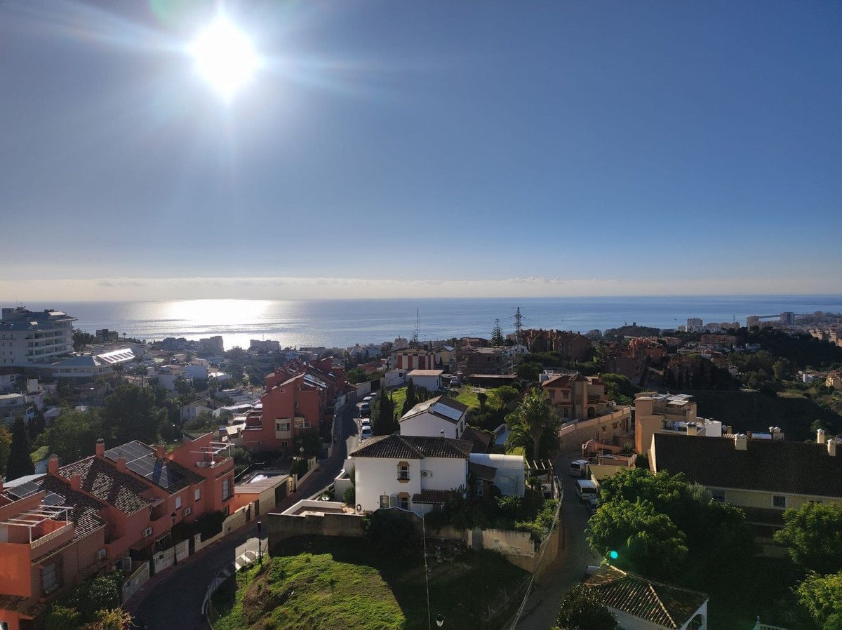 1 Bed Middle Floor Apartment in Fuengirola in Fuengirola, Apartment