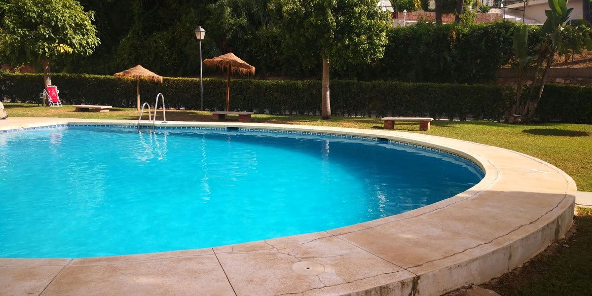 2 Bed Middle Floor Apartment in Fuengirola in Fuengirola, Apartment