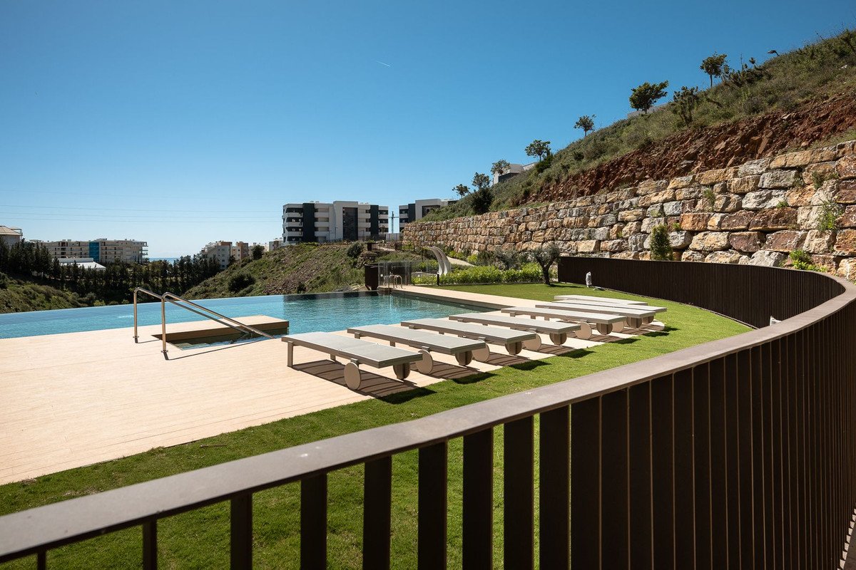 2 Bed Ground Floor Apartment in Fuengirola in Fuengirola, Apartment