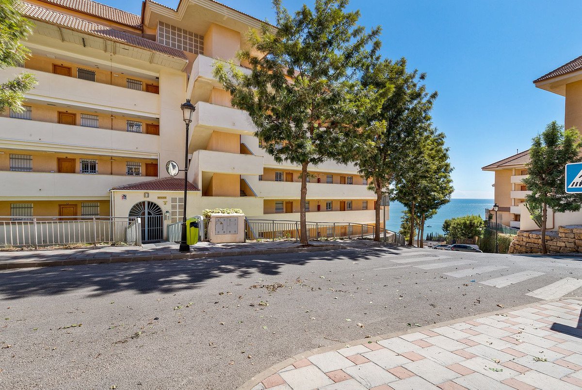 2 Bed Ground Floor Apartment in Fuengirola in Fuengirola, Apartment