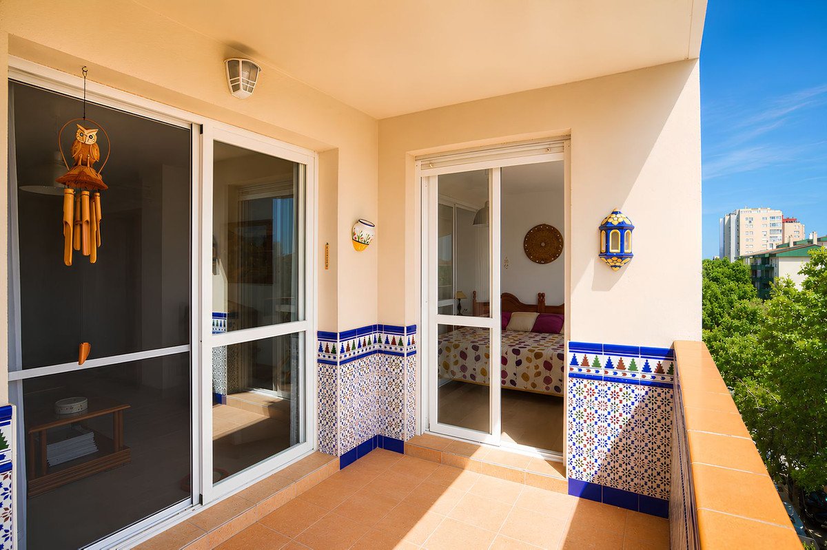 2 Bed Middle Floor Apartment in Fuengirola in Fuengirola, Apartment