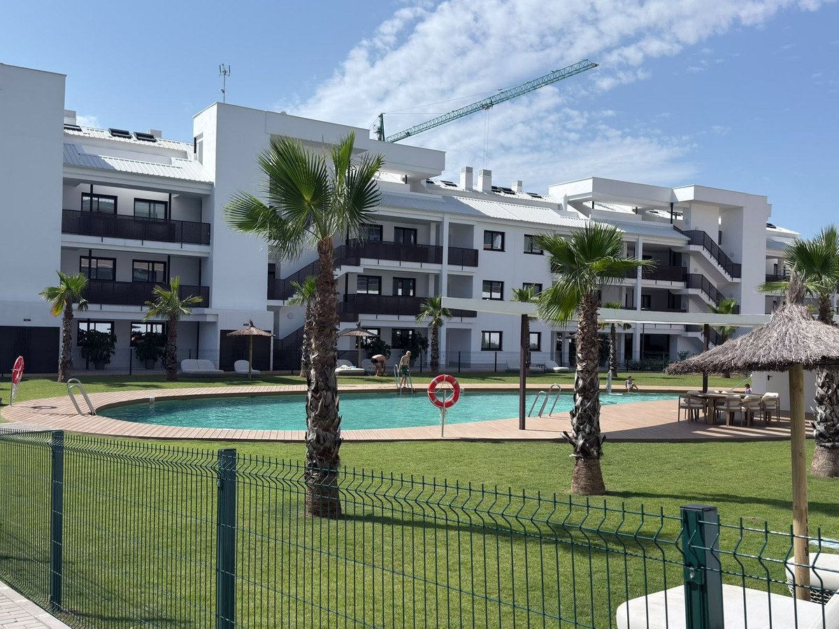 2 Bed Ground Floor Apartment in Fuengirola in Fuengirola, Apartment
