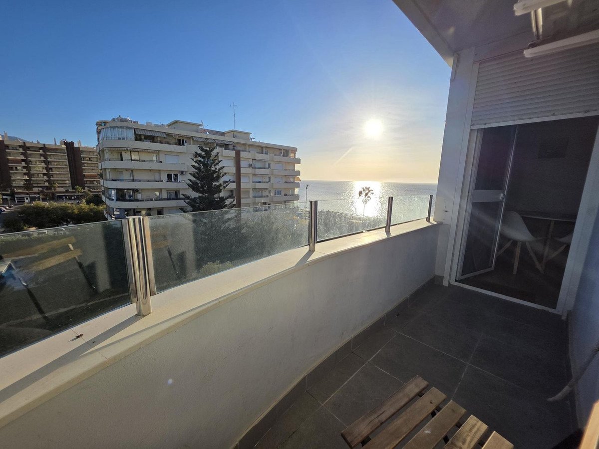 2 Bed Middle Floor Apartment in Fuengirola in Fuengirola, Apartment