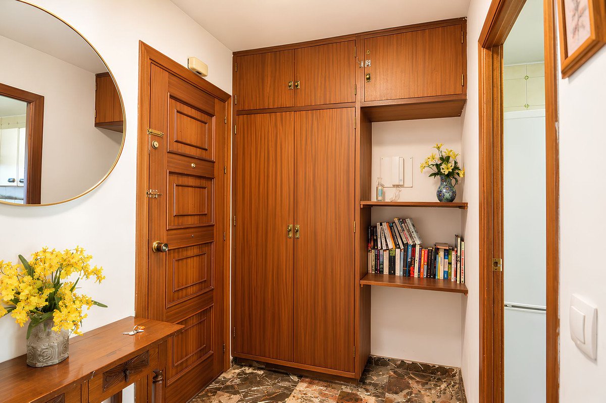 2 Bed Middle Floor Apartment in Fuengirola in Fuengirola — Apartment