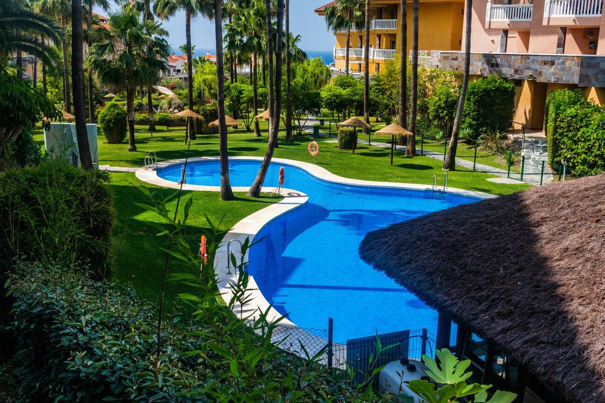 3 Bed Middle Floor Apartment in Fuengirola in Fuengirola, Apartment