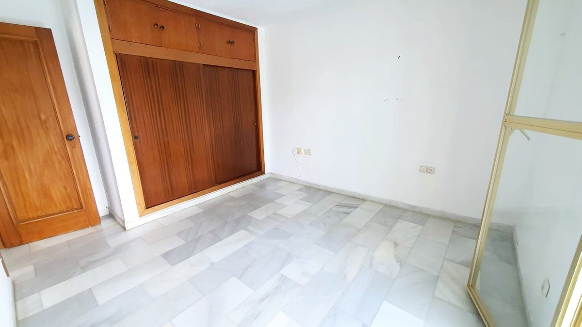 3 Bed Middle Floor Apartment in Fuengirola in Fuengirola — Apartment