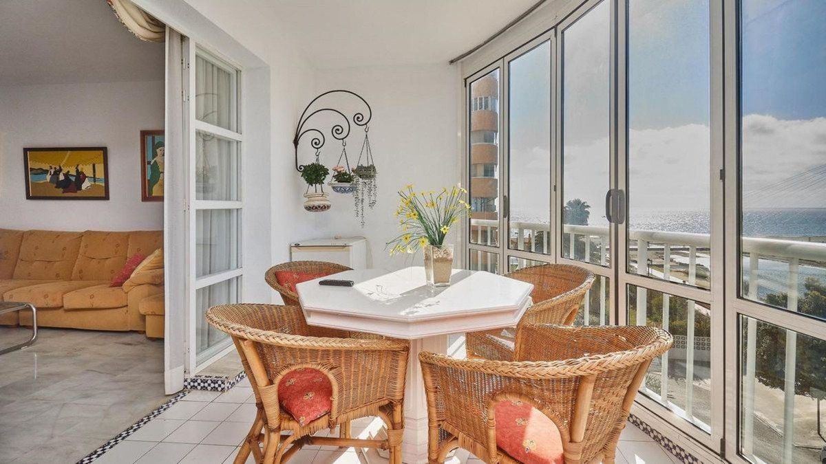 3 Bed Middle Floor Apartment in Fuengirola in Fuengirola, Apartment