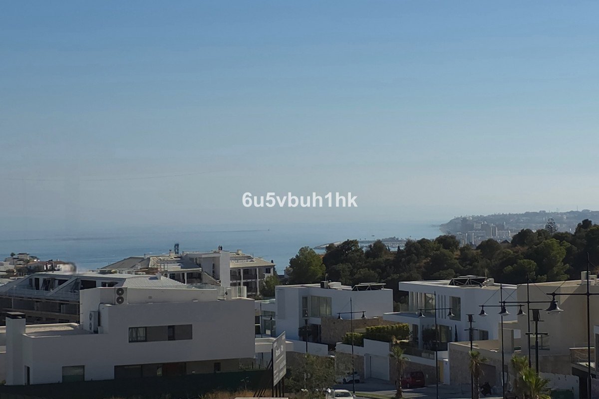 3 Bed Pirmā stāva dzīvoklis in Fuengirola rajons: Fuengirola, 