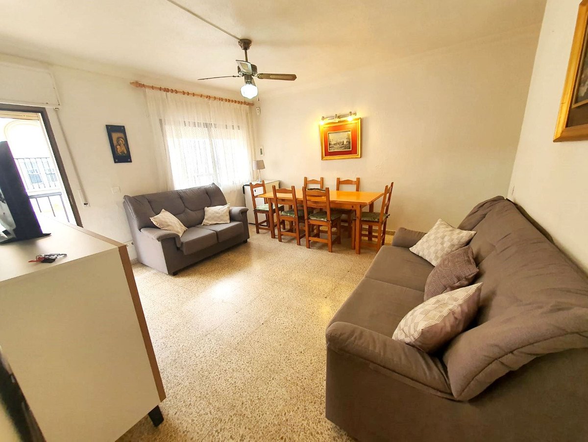 3 Bed Middle Floor Apartment in Fuengirola in Fuengirola, Apartment