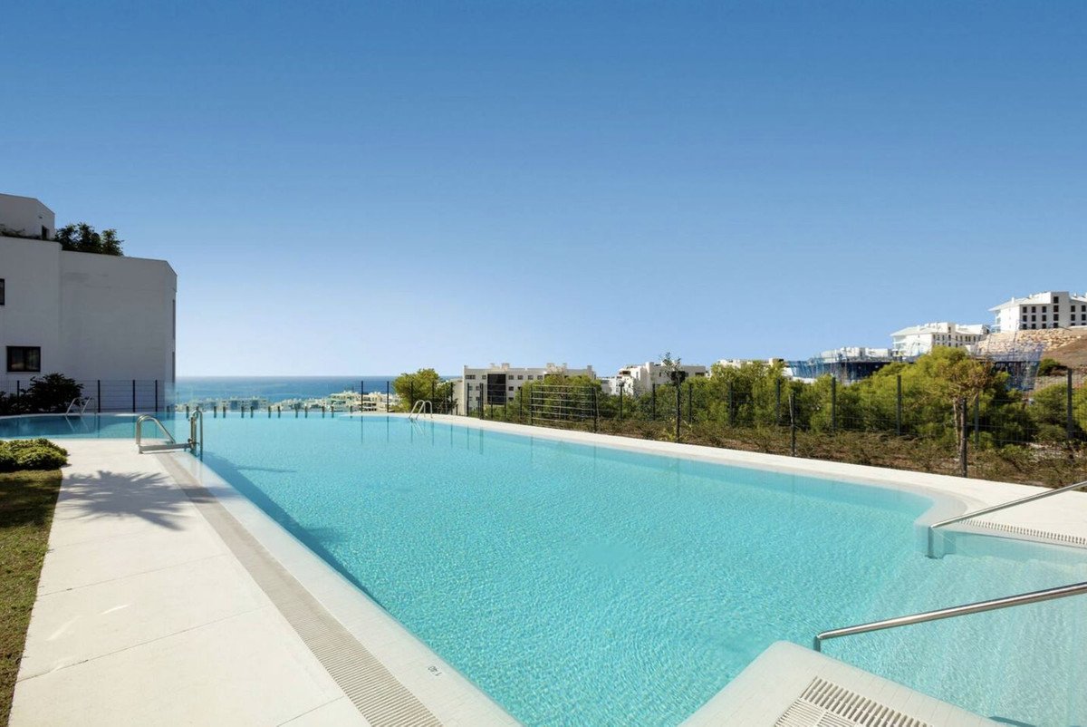 3 Bed Ground Floor Apartment in Fuengirola in Fuengirola, Apartment