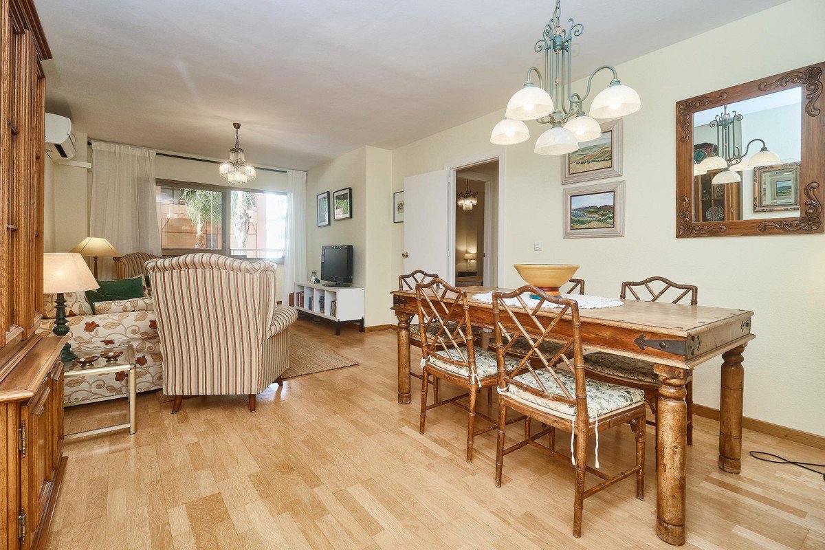 3 Bed Middle Floor Apartment in Fuengirola in Fuengirola, Apartment