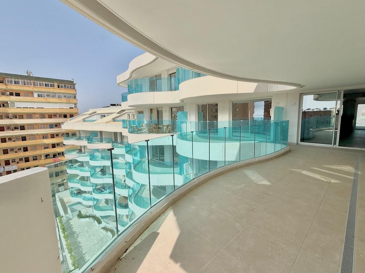 3 Bed Middle Floor Apartment in Fuengirola in Fuengirola, Apartment