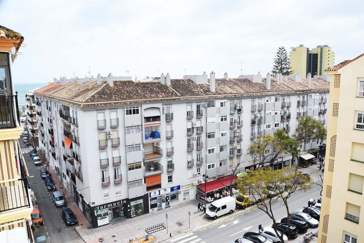 4 Bed Top Floor Apartment in Fuengirola in Fuengirola, Apartment