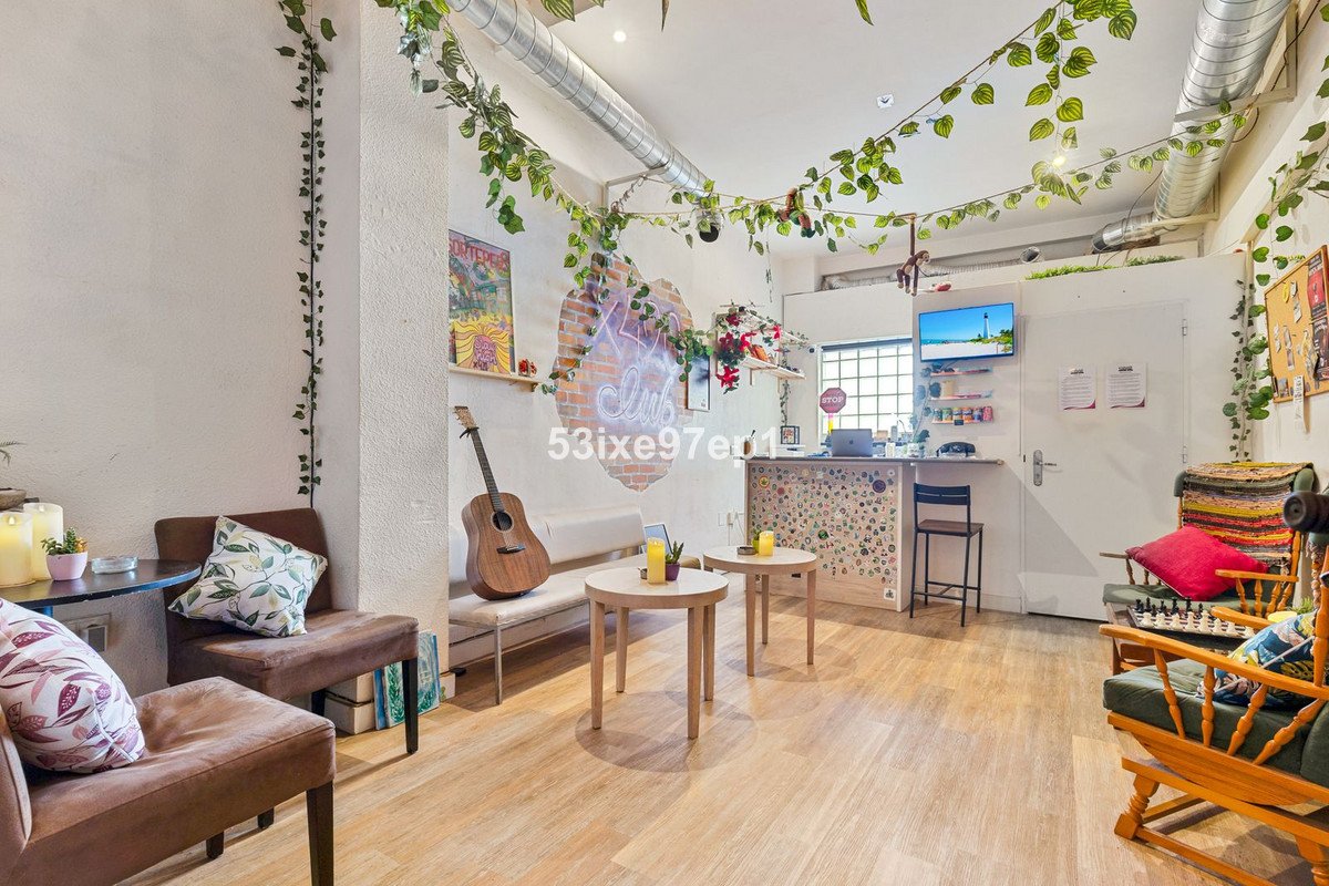Commercial Premises in Fuengirola in Fuengirola, Commercial Premises