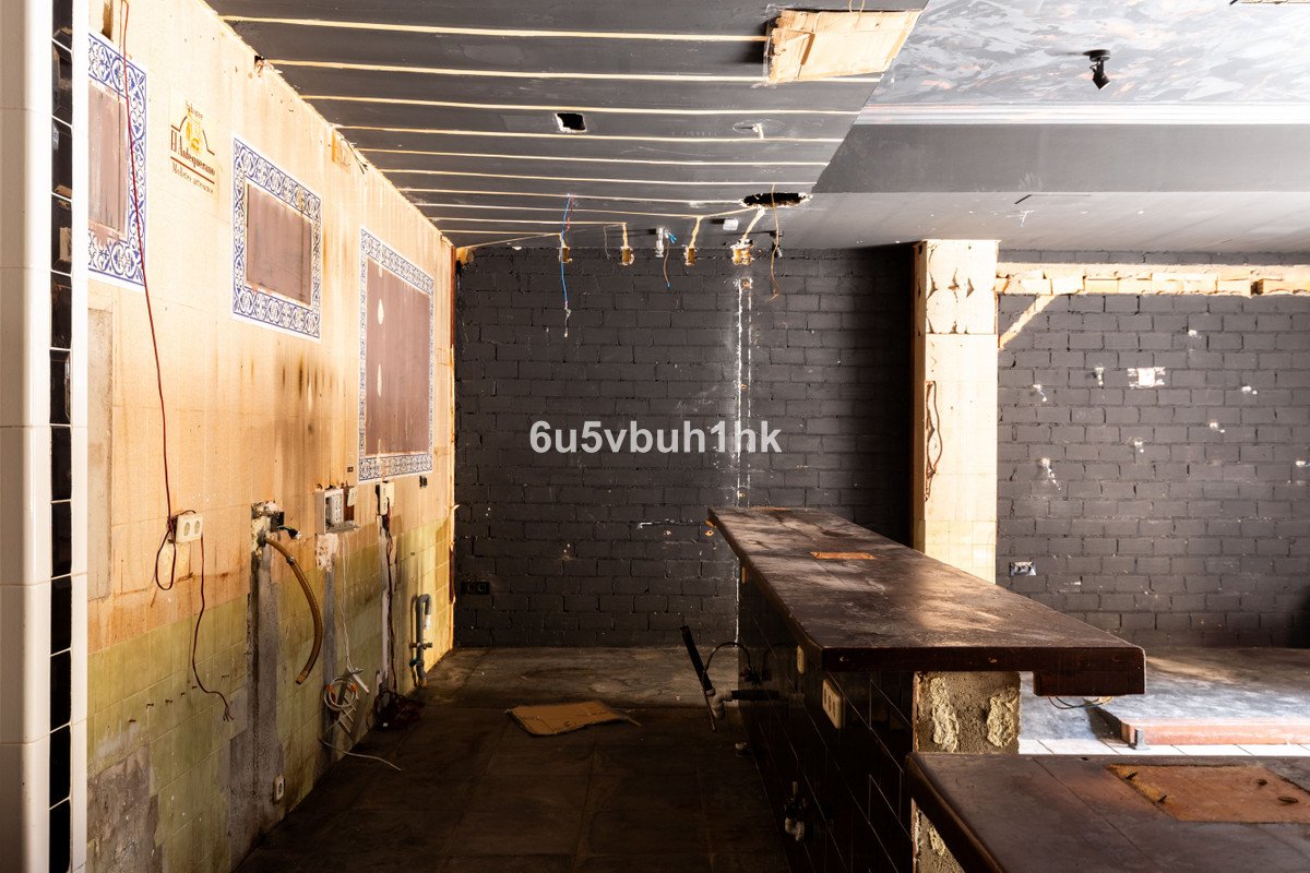 Commercial Premises in Fuengirola in Fuengirola — Commercial Premises