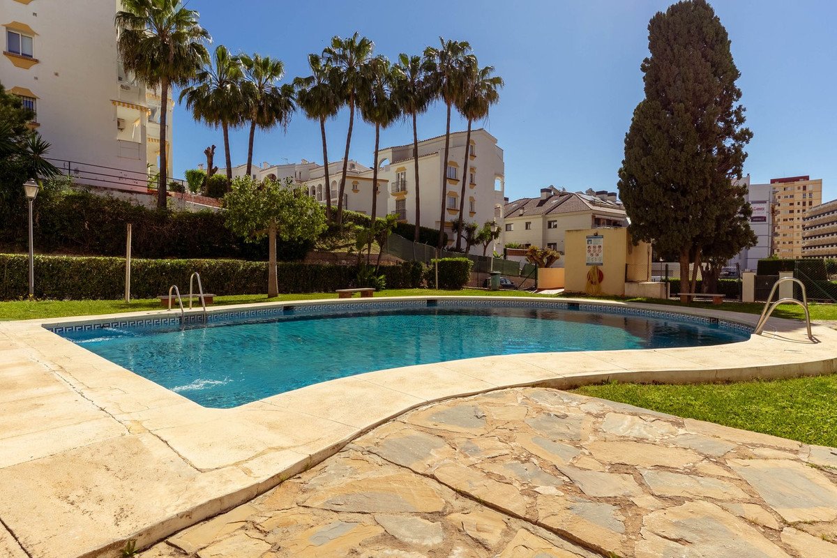 2 Bed Stan na srednjem katu in Fuengirola u Fuengirola, Apartman