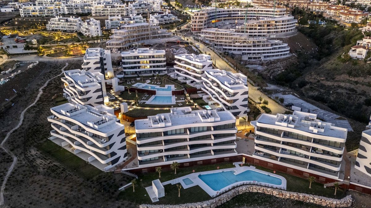 2 Bed شقة في الطابق الأرضي in Fuengirola في Fuengirola, شقة