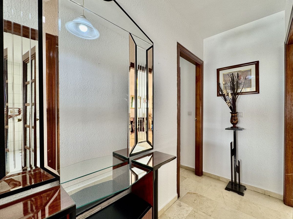3 Bed Ara Kat Dairesi in Fuengirola -de Fuengirola, Daire