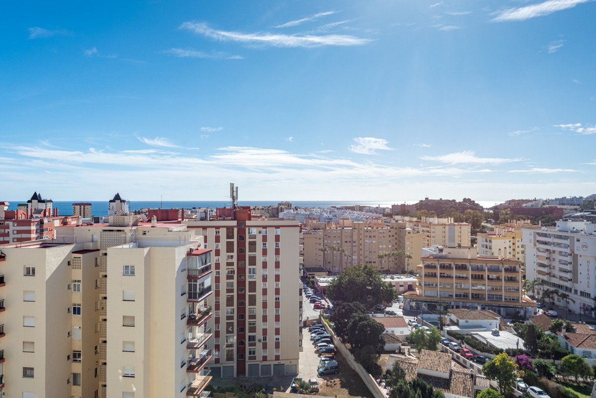 3 Bed 中層階のアパートメント in Fuengirola エリア Fuengirola, マンション