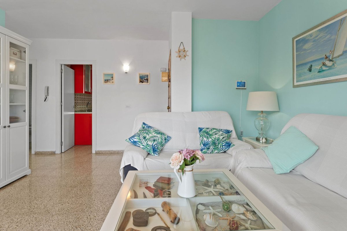3 Bed Квартира на верхнем этаже in Fuengirola в Fuengirola, Квартира