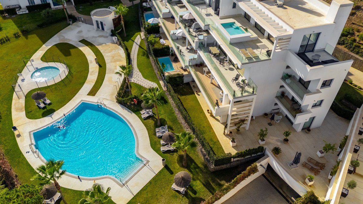 21 photo