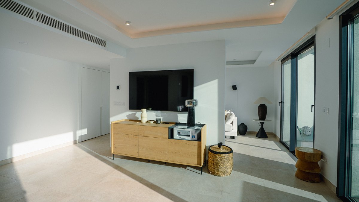 21 photo